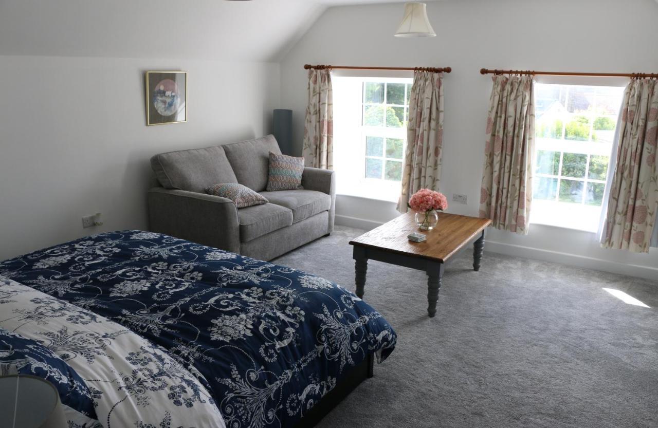 Ty Nant Little Haven Bed & Breakfast Dış mekan fotoğraf